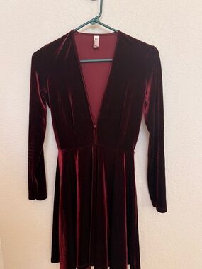 American Apparel Burgundy Velvet V-Neck Long Sleeve Dress